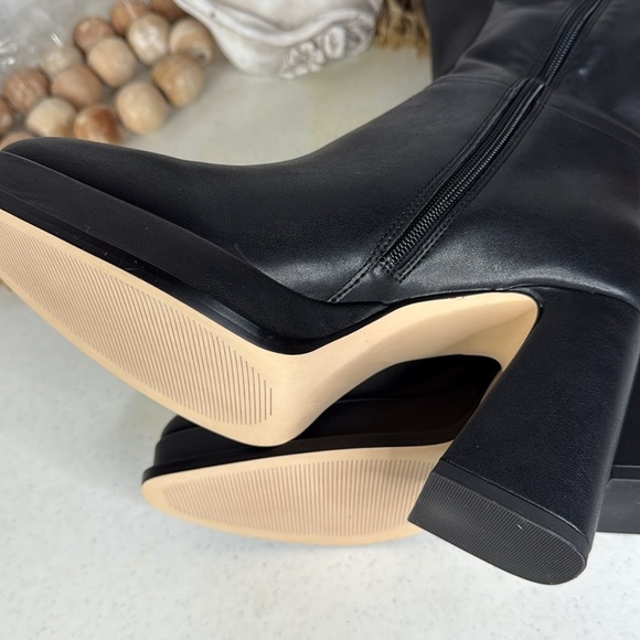 Steve Madden MYNDIE BLACK Boots Size 10 - Picture 8 of 12